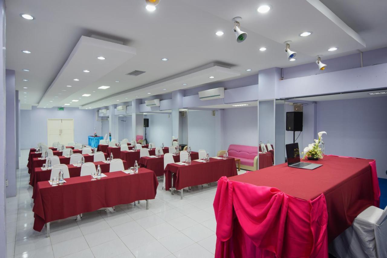 Eco Inn Lite Ubon Ratchathani Zewnętrze zdjęcie